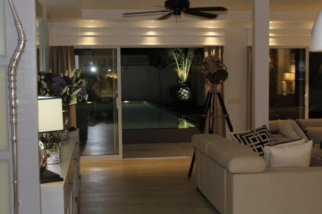 Villa Luxe, Puerto Banus, Marbella エステポナ エクステリア 写真