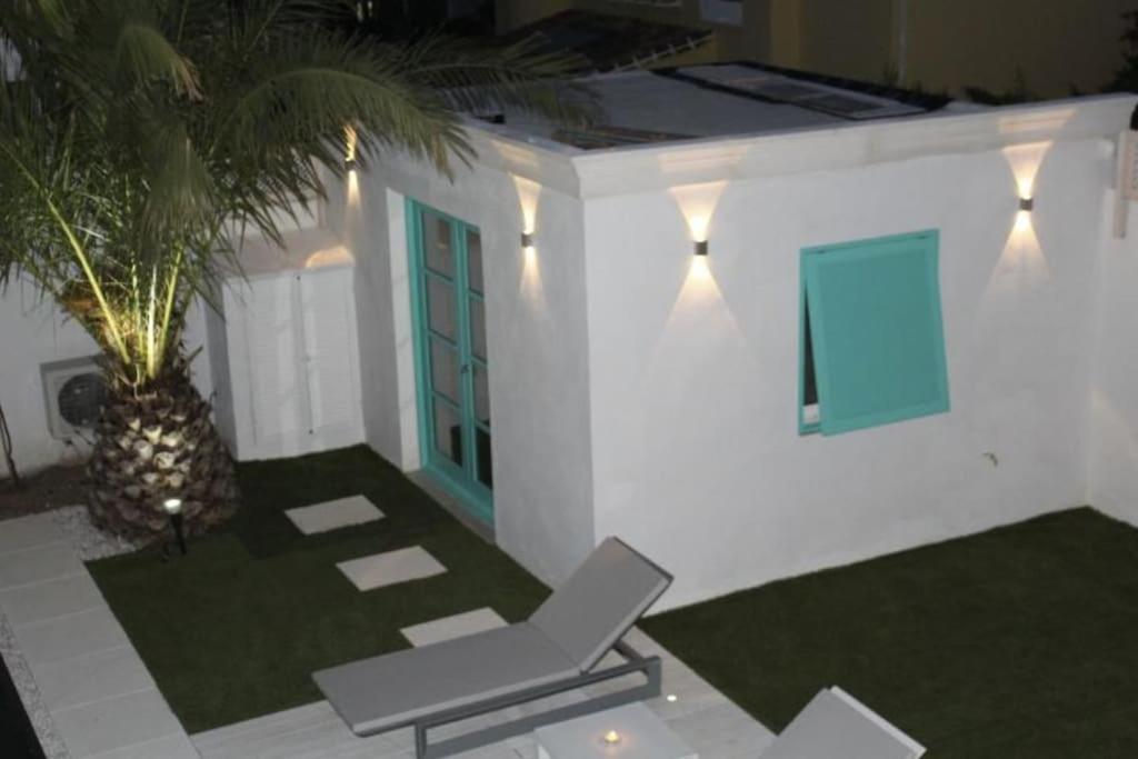 Villa Luxe, Puerto Banus, Marbella エステポナ エクステリア 写真